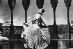 This actor was India's first 'dream girl', her record-breaking film ran in theatres for 114 weeks, she is not Hema Malini