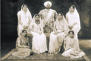 This Indian King had 10 wives, harem full of 350 mistresses, erotic sculptures on bedroom ceiling for pleasure, he is...