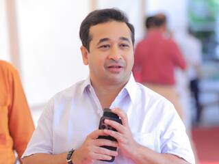 BJP नेता नितेश राणे के बयान पर मचा बवाल, विपक्ष बोला- 'चुनाव से पहले महाराष्ट्र में कराना चाहते हैं दंगे'