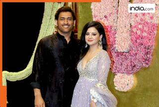 WATCH: MS Dhoni schooled by Sakshi Dhoni on rules of cricket in viral video