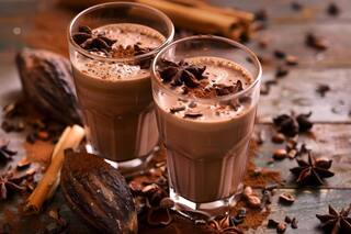 Transform Your Evening With Homemade Chocolate Cocoa Milk Today