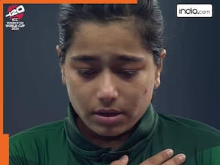 वर्ल्ड कप मैच में छलक पड़े पाकिस्तान की कप्तान के आंसू, 4 दिन पर पहले हुई थी पिता की मौत