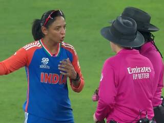 Women’s T20 World Cup 2024: पहले ही मैच में टीम इंडिया की करारी हार पर भड़की हरमनप्रीत कौर, इनपर फोड़ा हार का ठीकरा