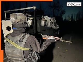 Terrorists ambush army vehicle near Kashmir's Gulmarg; two soldiers, as many porters killed, 3 personnel injured