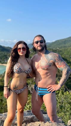 10 WWE couples who are currently engaged or married