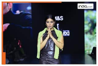 WATCH: Manu Bhaker slams trollers with THIS special pose as she sizzles  on  ramp  debut