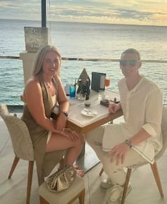 किसी अप्सरा से कम नहीं है हैरी ब्रूक की गर्लफ्रेंड, PHOTOS देखे बिना नहीं रह पाएंगे आप