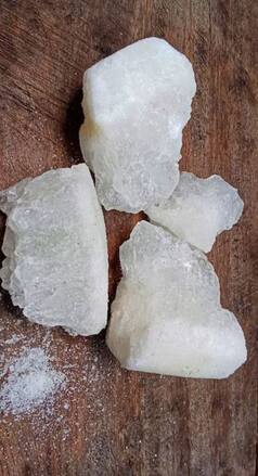 इस 1 चीज को लगाने से चेहरे की हर समस्या होगी दूर, झुर्रियां हो जाएंगी गायब