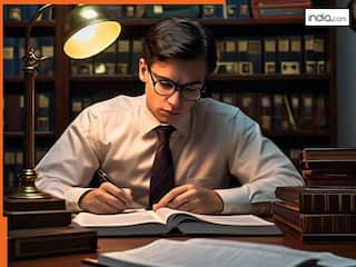 CBSE Board Exam 2025 में कैसे मिलेंगे मार्क्स? जानिए सबजेक्ट वाइज कैसे बांटे जाएंगे अंक