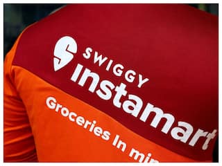 Swiggy Instamart ने दिल्ली-NCR में शुरू की 24x7 फ्री डिलीवरी, अब दिन-रात कभी भी ऑर्डर कर पाएंगे सामान