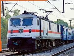 Indian Railways BIG Update: Northern Railway changes New Delhi Station entry points, metro skywalk    Check advisory here