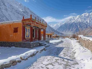 अद्भुत पर्वतों के आस-पास विकेंड पर रोमांचक सफर तय करें