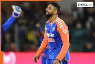 WATCH: Varun Chakravarthy BAMBOOZLES Proteas skipper Aiden Markram in IND vs SA 2nd T20I