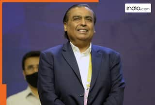 Mukesh Ambani   s Reliance Jio gives tough challenge to BSNL, Airtel, offers unlimited calling, 2 GB data for just Rs