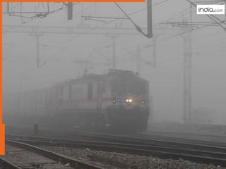 Weather Today: दिल्ली-NCR में छाई घने कोहरे की चादर, विजिबिलिटी हुई कम, कश्मीर में बर्फबारी