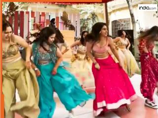 Girls Dance Video: शादी में 7 लड़कियों ने किया दिल चुराने वाला डांस, देखते ही फिदा हो गए मेहमान | देखें वीडियो
