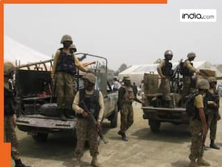 पाकिस्तान में बड़ा आतंकी हमला, चौकी में विस्फोटकों से लदा वाहन लेकर घुसे आतंकी, 12 जवानों की मौत