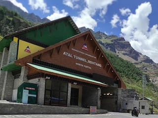 5 Essential Safety Tips For Your Journey Through The Atal Tunnel!