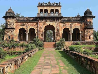 इस जगह पर है इतिहास, वास्तुकला और सुंदरता का अनमोल खजाना