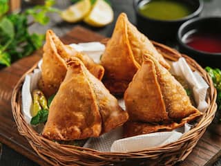 US Hotels Transform To Attract Indian Tourists With Chai, Samosas, And More!