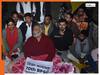 BPSC अभ्यर्थियों के साथ रातभर धरने पर बैठे पूर्णिया सांसद पप्पू यादव, बोले रद्द हो परीक्षा