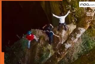 No actress, only 11 boys, made for Rs 20 crore this film earned Rs 240 crore, becomes biggest blockbuster of...