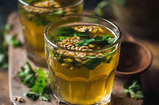 Transform Your Digestion With This Powerful Dhaniya, Jeera, And Saunf Tonic