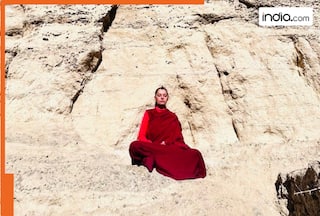 Meet actress who debuted with Akshay Kumar, competed with Aishwarya Rai, quit Bollywood to become a monk, her name is....