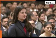 Manu Bhaker 'stutters' hilariously before going to accept Major Dhyan Chand Khel Ratna from President Draupadi Murmu, watch  viral  video