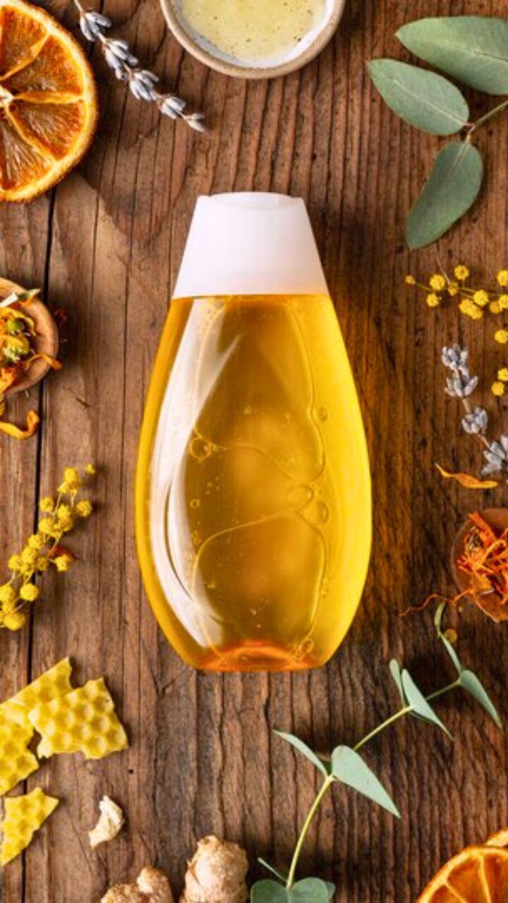 Ghee vs Mustard oil: Which one is healthier for cooking?