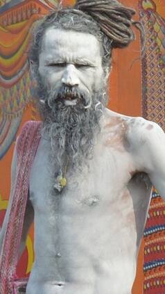 नागा साधु सालों-महीनों तक पानी से रहते हैं दूर, महाकुंभ से पहले क्यों नहीं नहाते बाबा?