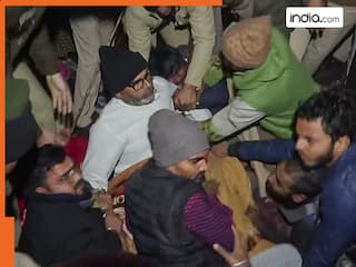 अनशन पर बैठे Prashant Kishor की बिगड़ी तबीयत, जन सुरजा पार्टी के कार्यकर्ता ले गये अस्पताल- यहां जानें ताजा अपडेट