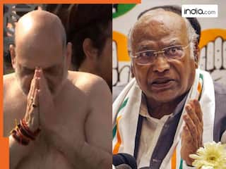 'गंगा स्नान से दूर नहीं होगी गरीबी...', संगम में BJP नेताओं की डुबकी पर खड़गे ने कसा तंज, भाजपा ने किया तीखा पलटवार