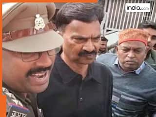 सीतापुर से कांग्रेस सांसद राकेश राठौर रेप के आरोप में गिरफ्तार, पुलिस ने बीच प्रेस कॉन्फ्रेंस से उठाया; जानें पूरा मामला