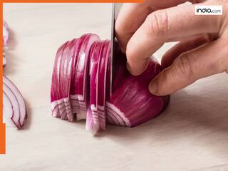 देर तक रखा हुआ कटा प्याज बन सकता है आपकी जान का दुश्मन, जानें क्यों करना चाहिए इसको अवॉयड?