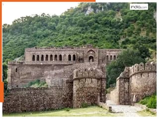 Haunted Places of india: ये हैं भारत की 4 सबसे ज्यादा डरावनी जगहें, टूरिस्ट फिर भी जाते हैं यहां