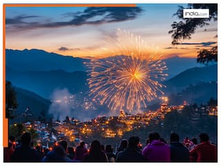 Happy New Year 2025: नए साल पर पर्यटकों से गुलजार रहा हर्षिल और दयारा, टूरिस्टों ने लिया Snowfall का मजा