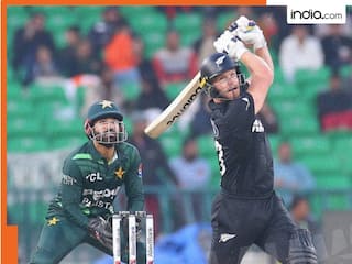 PAK vs NZ: पाकिस्तान की हो गई इंटरनेशनल बेइज्जती, ट्राई सीरीज के पहले मैच में न्यूजीलैंड ने घर में घुसकर पीटा