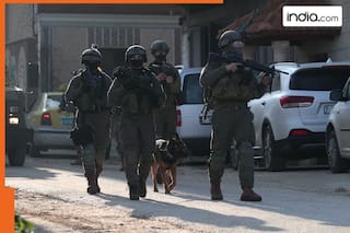 Two Israeli soldiers shot dead by Palestinian assailant in West Bank using M-16
