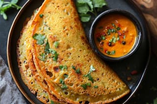 Step-By-Step Guide To Making Delicious Moong Dal Dosa