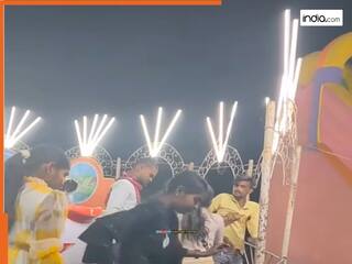 सरेआम छेड़खानी करने चला था लड़का, लड़की ने सिखाया ऐसा सबक कि छूट गए पसीने | देखें Viral Video