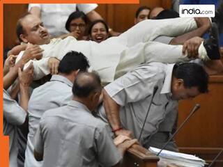 जब विजेंद्र गुप्ता को जबरन निकाला गया था सदन से बाहर, अब वही विधानसभा स्पीकर बन लौटे: जानिए 2015 का वो किस्सा