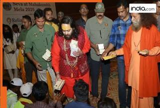 Mukesh Ambani, Anant Ambani, Radhika Merchant distribute packets in Mahakumbh, the packet contains...
