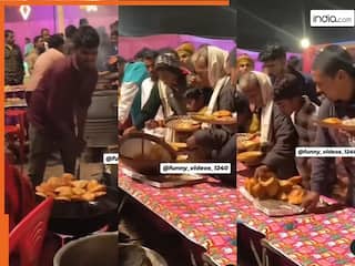 Viral Video Today: कैसे-कैसे मेहमान बुला लिए भाई! निकलने से पहले ही लूट ली सारी कचौड़ी | देखें वीडियो