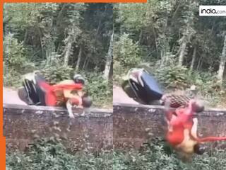 Scooty Girl Ka Video: दौड़ाई ऐसी स्कूटी फिर रुकी ही नहीं, सीधा दीवार ही तोड़ने लगी लड़कियां | देखें वीडियो