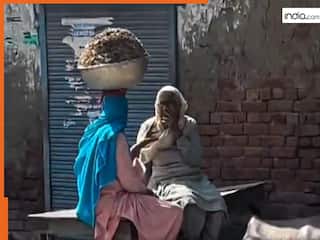 Aunty Ka Video: दादी से बातें करने में इतनी मगन हुईं आंटी, सिर पर रखा बोझा ही भूल गईं | देखें वीडियो