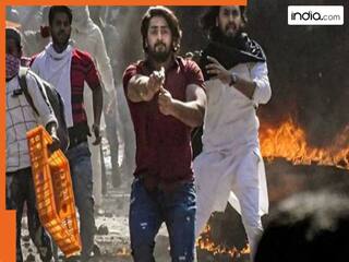 दिल्ली दंगा: 4 साल बाद आरोपी शाहरुख पठान को मिली जमानत, वायरल हुआ था पुलिसकर्मी पर पिस्तौल तानने का Video