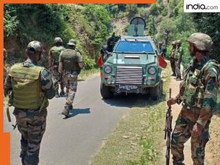 जम्मू-कश्मीर: कठुआ में भीषण मुठभेड़, तीन पाकिस्तानी आतंकी मारे गए, तीन पुलिसकर्मियों ने भी गंवाई जान, सेना ने घेरा पूरा इलाका