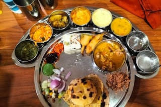 Explore Jaipur's Vibrant Street Food Scene: The Ultimate Guide For Food Lovers