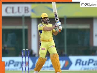 माही मार रहा है... IPL से पहले MS Dhoni ने दिखाया अपना विस्फोटक अंदाज, अब गेंदबाजों की खैर नहीं!